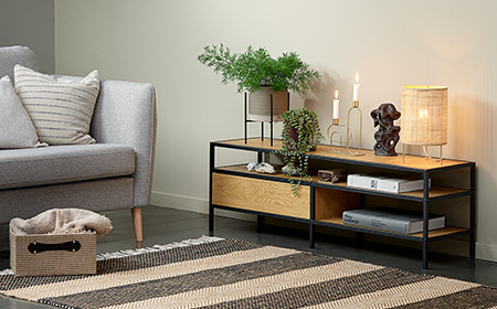 Cum să creezi o atmosferă ”hygge” în sufragerie cu o comodă TV