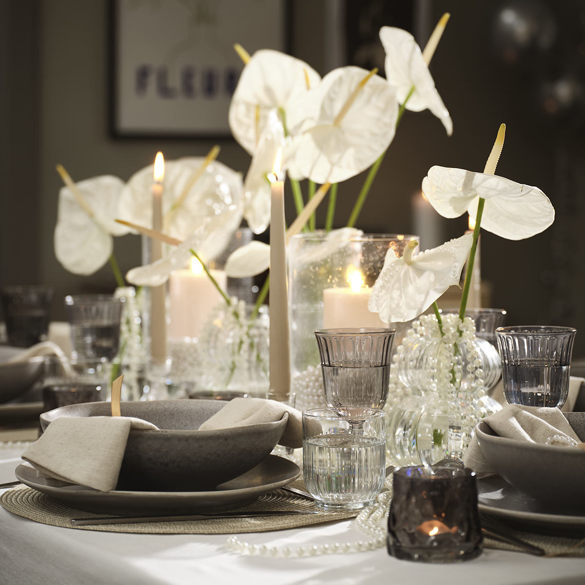 GUDMAN suport de lumânare și ELIAS boluri și farfurii Aranjament de masă cu boluri, farfurii, pahare și suporturi pentru lumânări