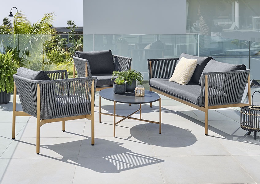 BYMARKA lounge set Lounge set in dark grey and in quick-dry material