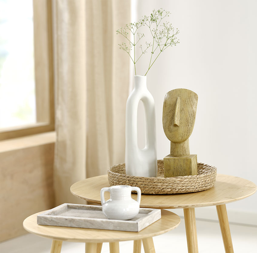 Tavă de marmură cu suport pentru ceai și tavă din iarbă de mare cu sticlă albă și sculptură