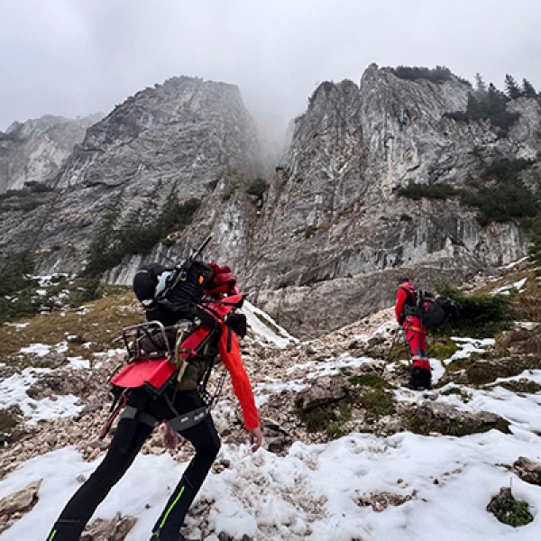 Redirectioneaza Club Alpin Zarnesti